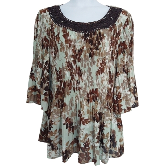 Catherines Brown Green Leaf Pleated 3/4 Bell Sleeve Scoop Neck Blouse Fall - Picture 1 of 8